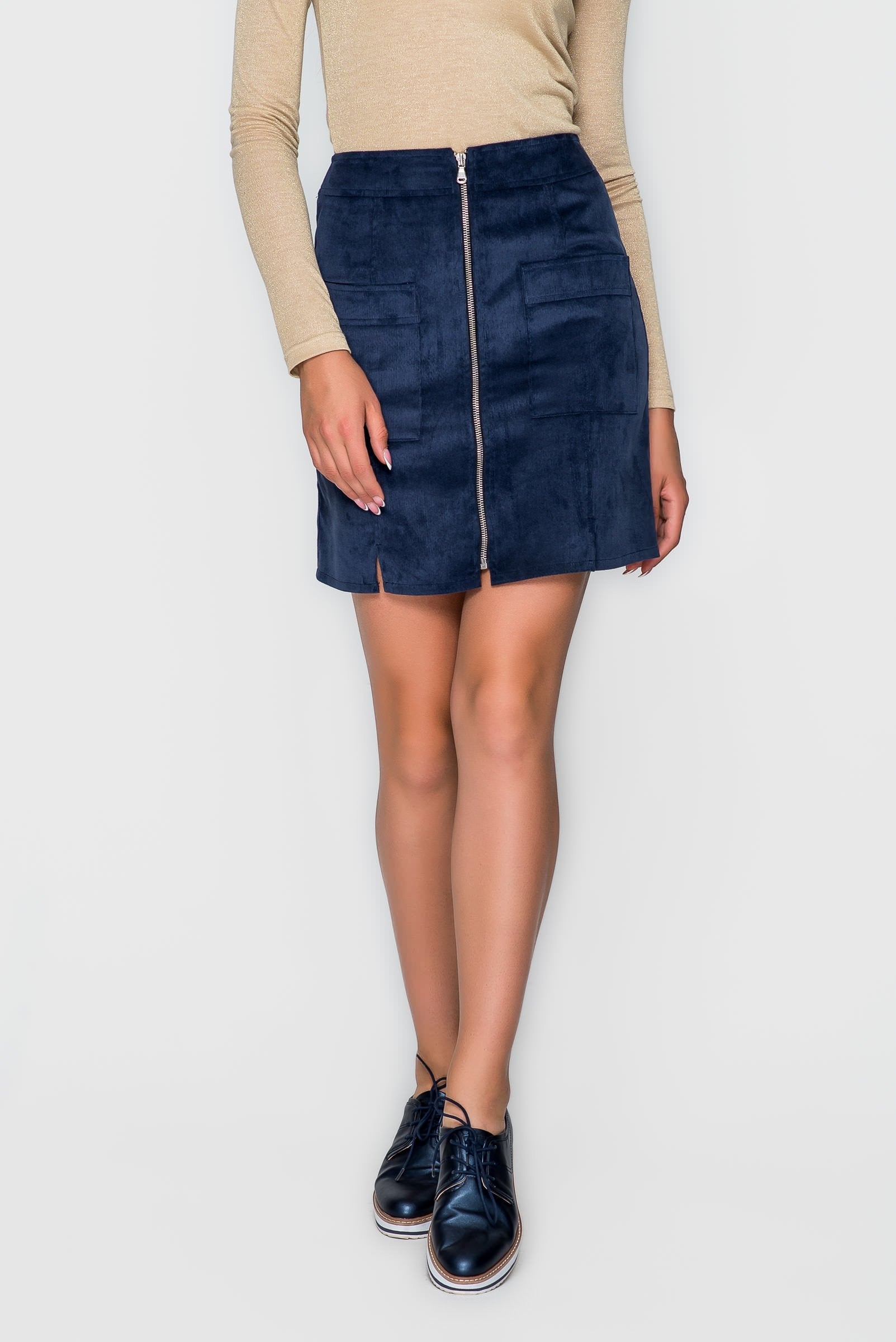 Юбка из бархата